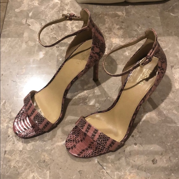 Michael Kors Shoes - Michael Kors Heels